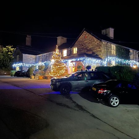 Snowdonia Holidays Caravan Hire - Aberdunant Park - 111 Silver Birch Портмадог Екстериор снимка