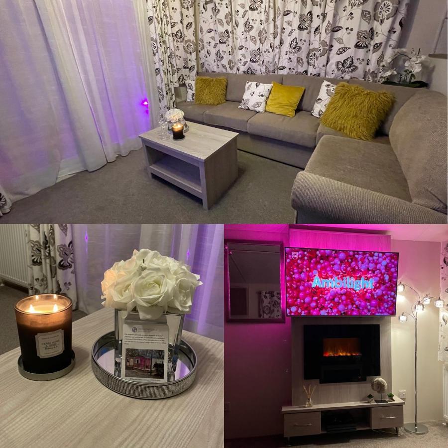 Snowdonia Holidays Caravan Hire - Aberdunant Park - 111 Silver Birch Портмадог Екстериор снимка